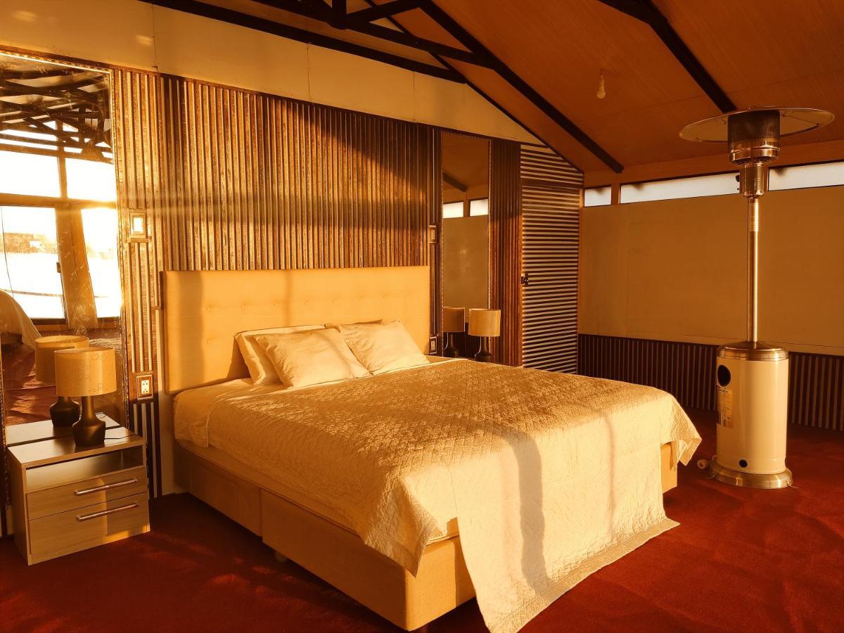 Titicaca Habitacion Panoramica Vista Al Amanecer Villa Puno Dış mekan fotoğraf